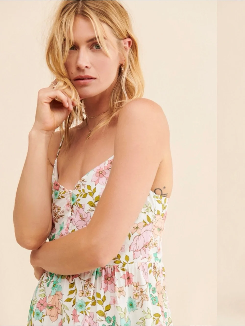 Harni Taya Maxi Dress - Picture 4 of 11
